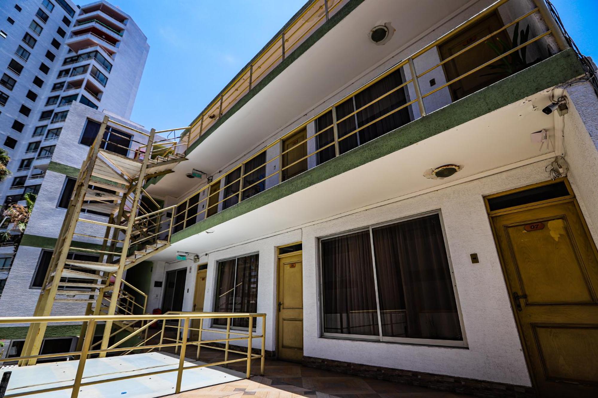 Hostal Sol Del Pacifico Iquique Exterior photo